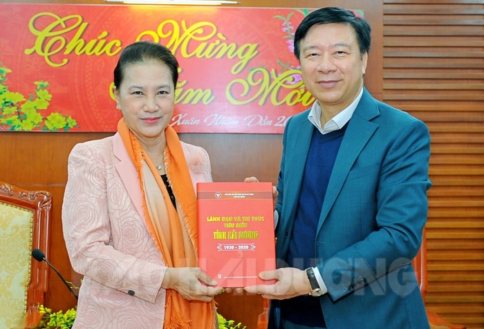 VIDEO: Nguyên Chủ tịch Quốc hội Nguyễn Thị Kim Ngân chúc Tết tỉnh Hải Dương
